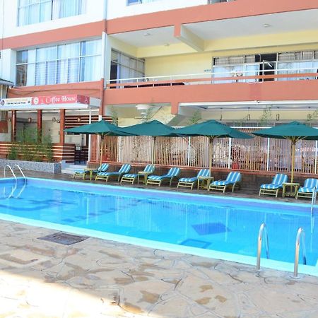 Golf Hotel Kakamega Екстериор снимка
