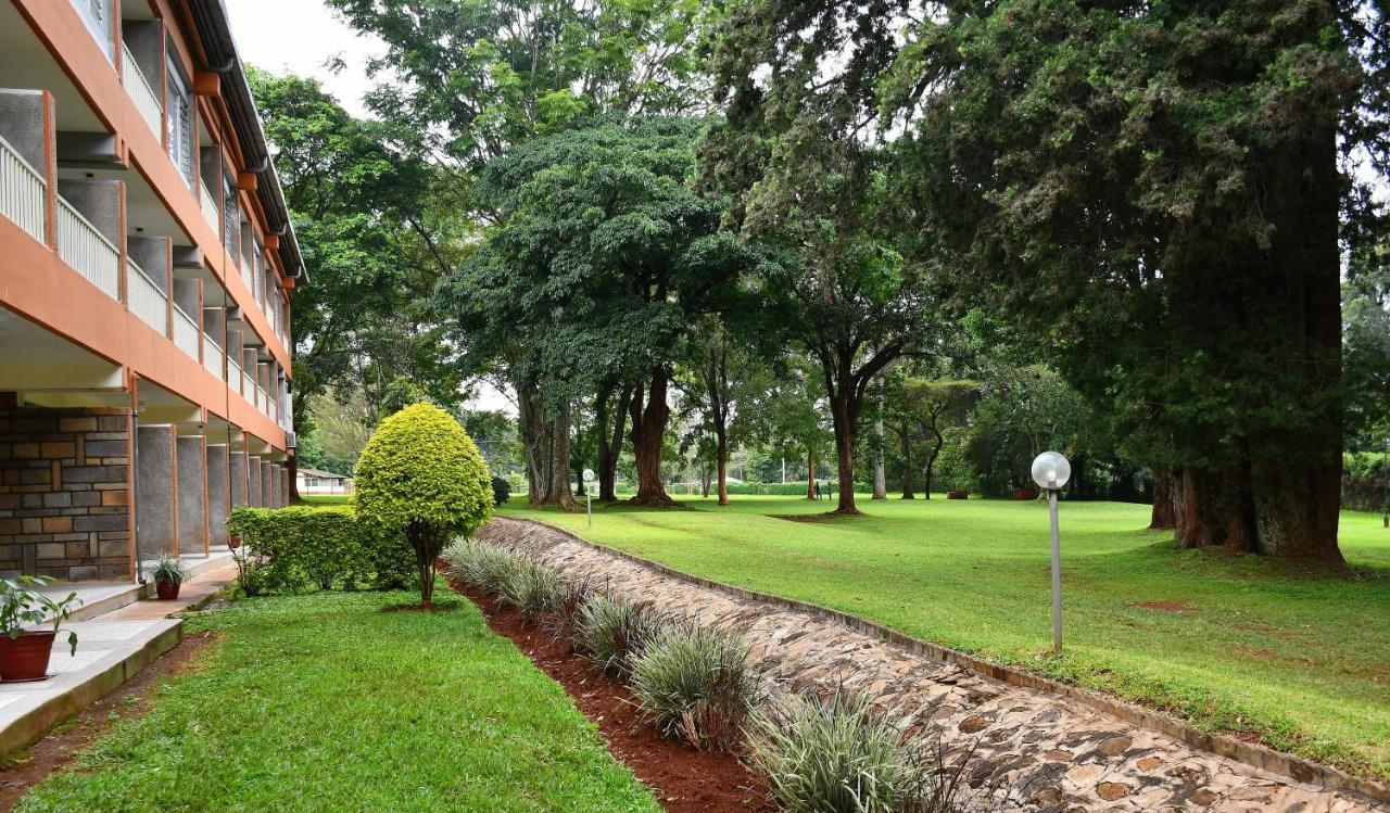 Golf Hotel Kakamega Екстериор снимка