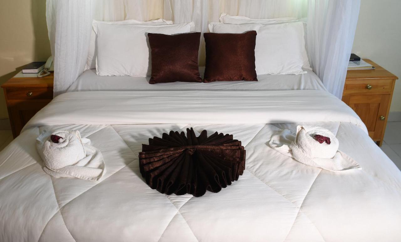 Golf Hotel Kakamega Екстериор снимка