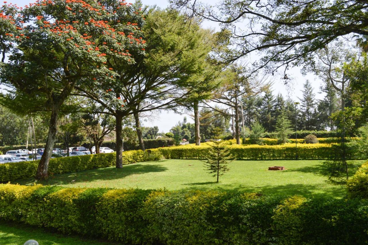 Golf Hotel Kakamega Екстериор снимка