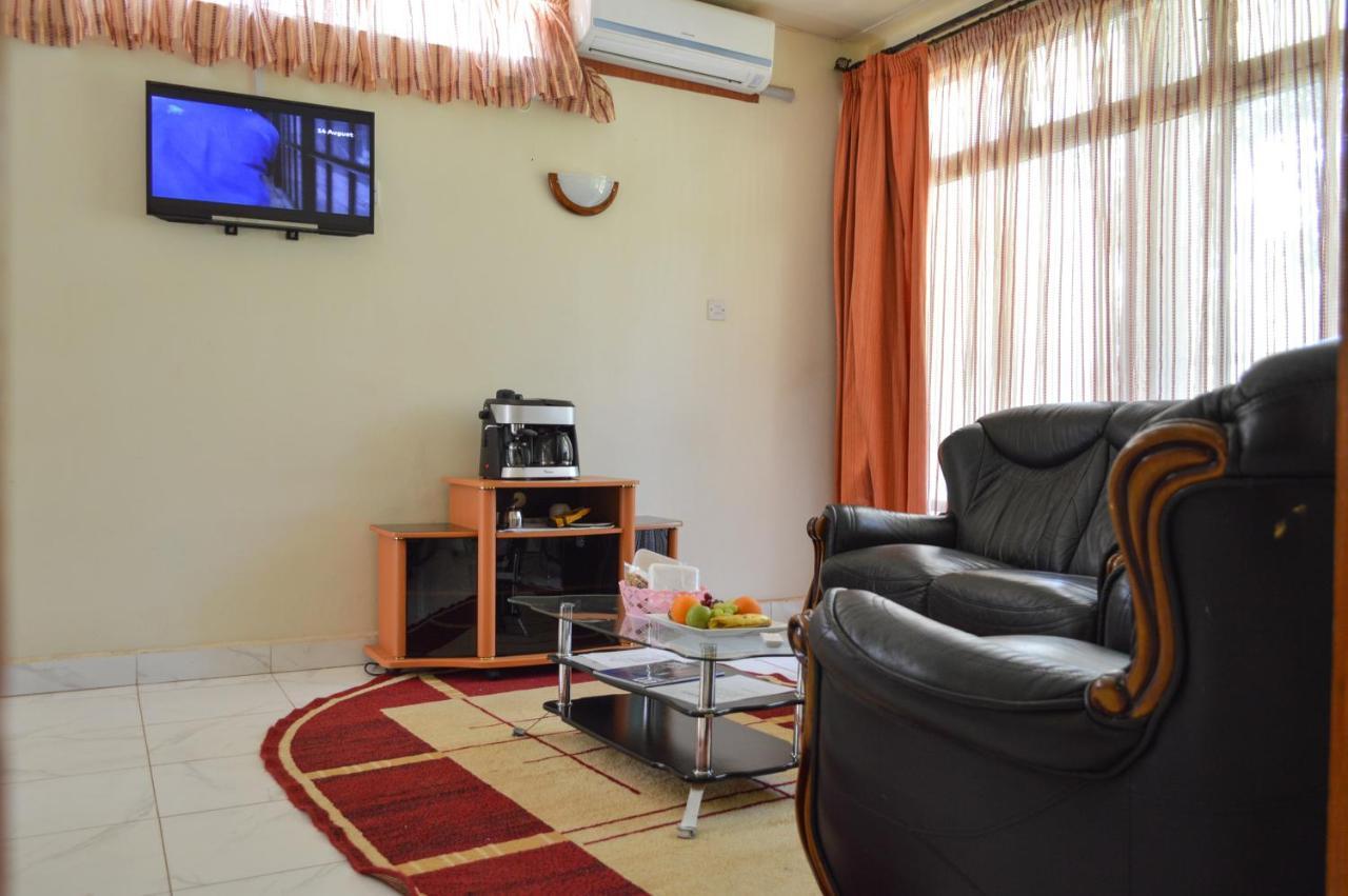 Golf Hotel Kakamega Екстериор снимка